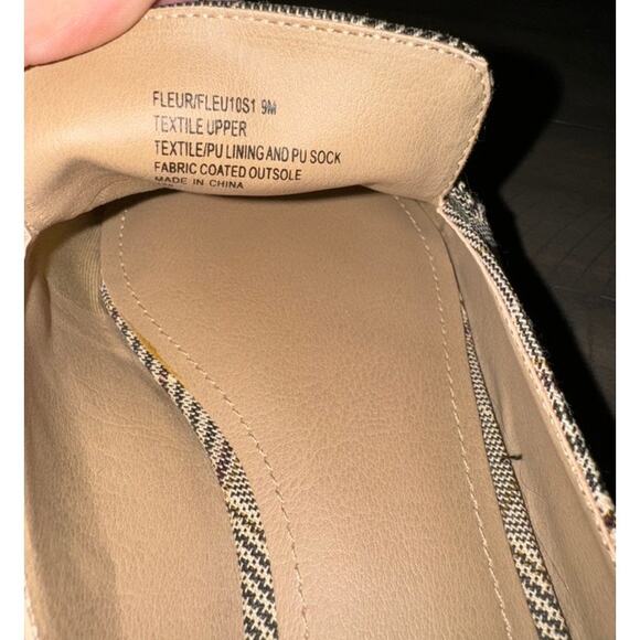 Steve Madden Fleur Pointed Toe Plaid Chunky Chain Mule - Picture 2 of 3